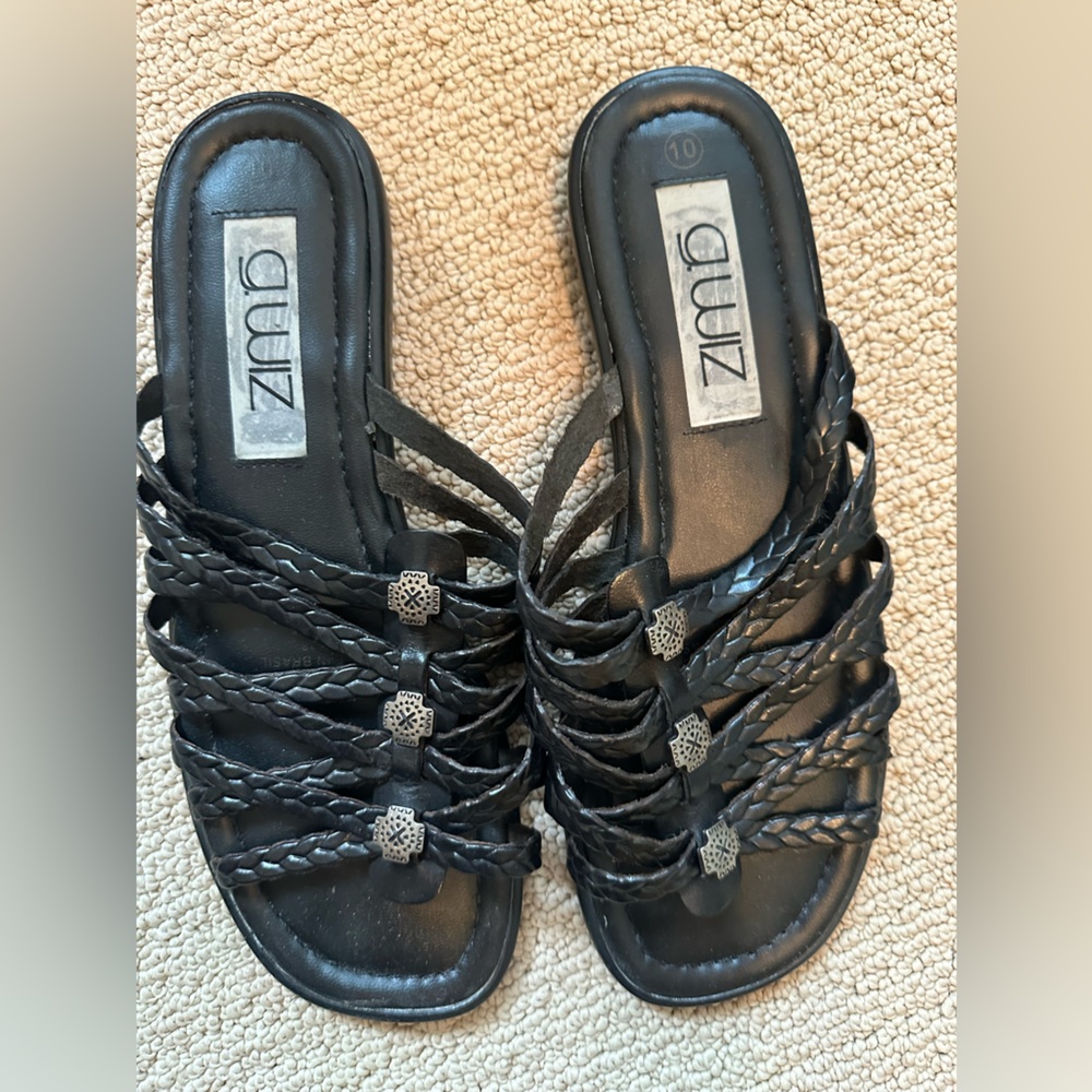 G. Wiz Black Slip On Sandals With Silver Accents Size 10